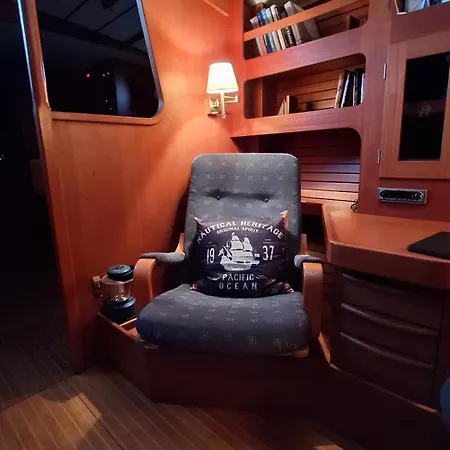 Velero Vagamares En